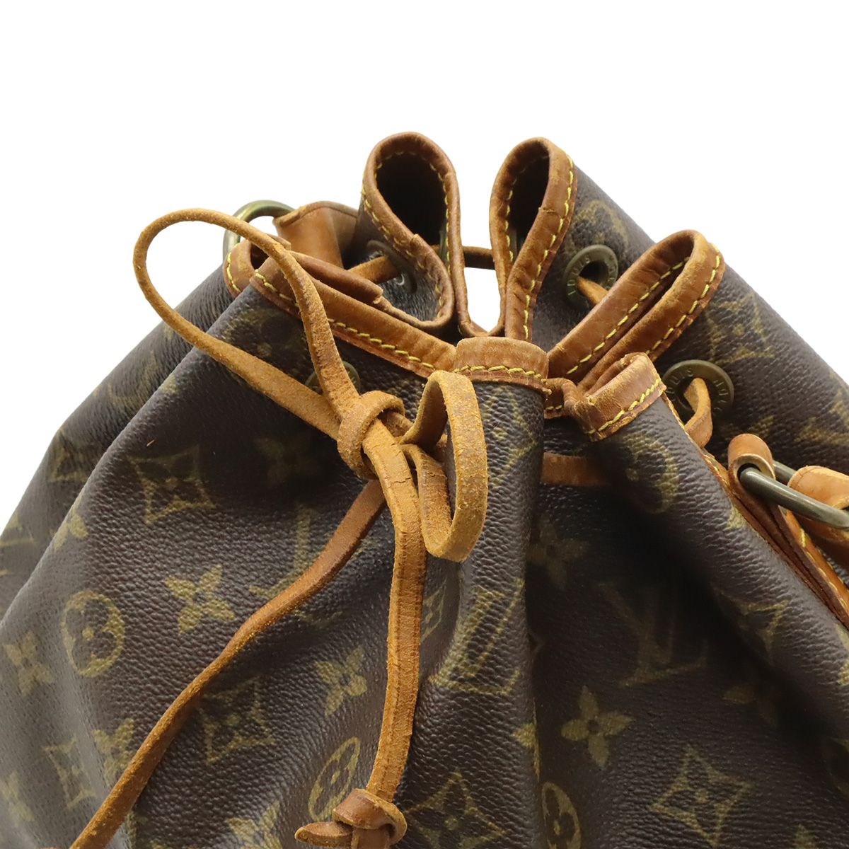 LOUIS VUITTON ルイ ヴィトン モノグラム ノエ ショルダーバッグ 