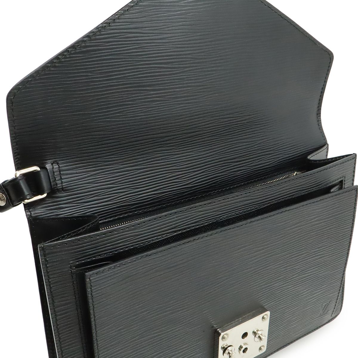 LOUIS VUITTON ルイ ヴィトン エピ ポシェット セリエ ドラゴンヌ