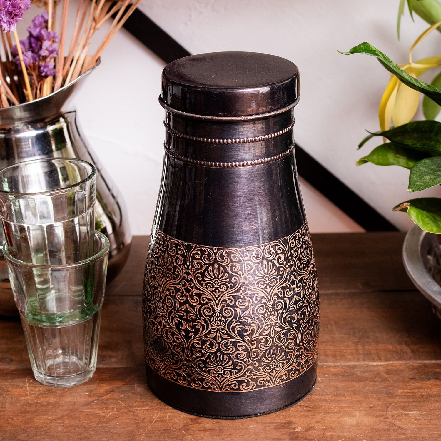 アーユルヴェーダ 高級銅製コップ付き水差し ダマスク柄が美しい
