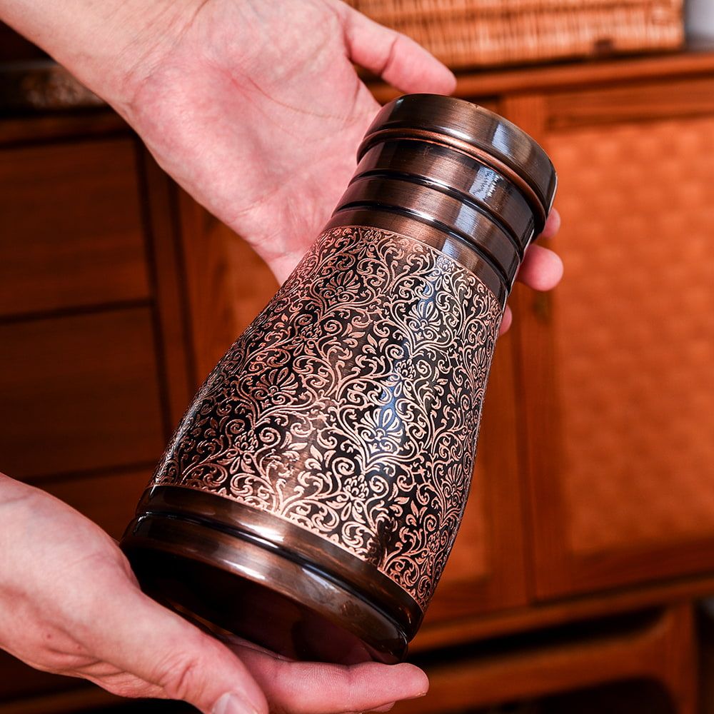 アーユルヴェーダ 高級銅製コップ付き水差し ダマスク柄が美しい