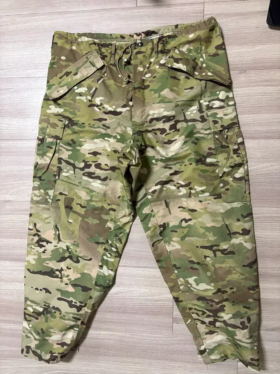 ミリタリー マルチカム gen 3 GORE TEX ズボン L S