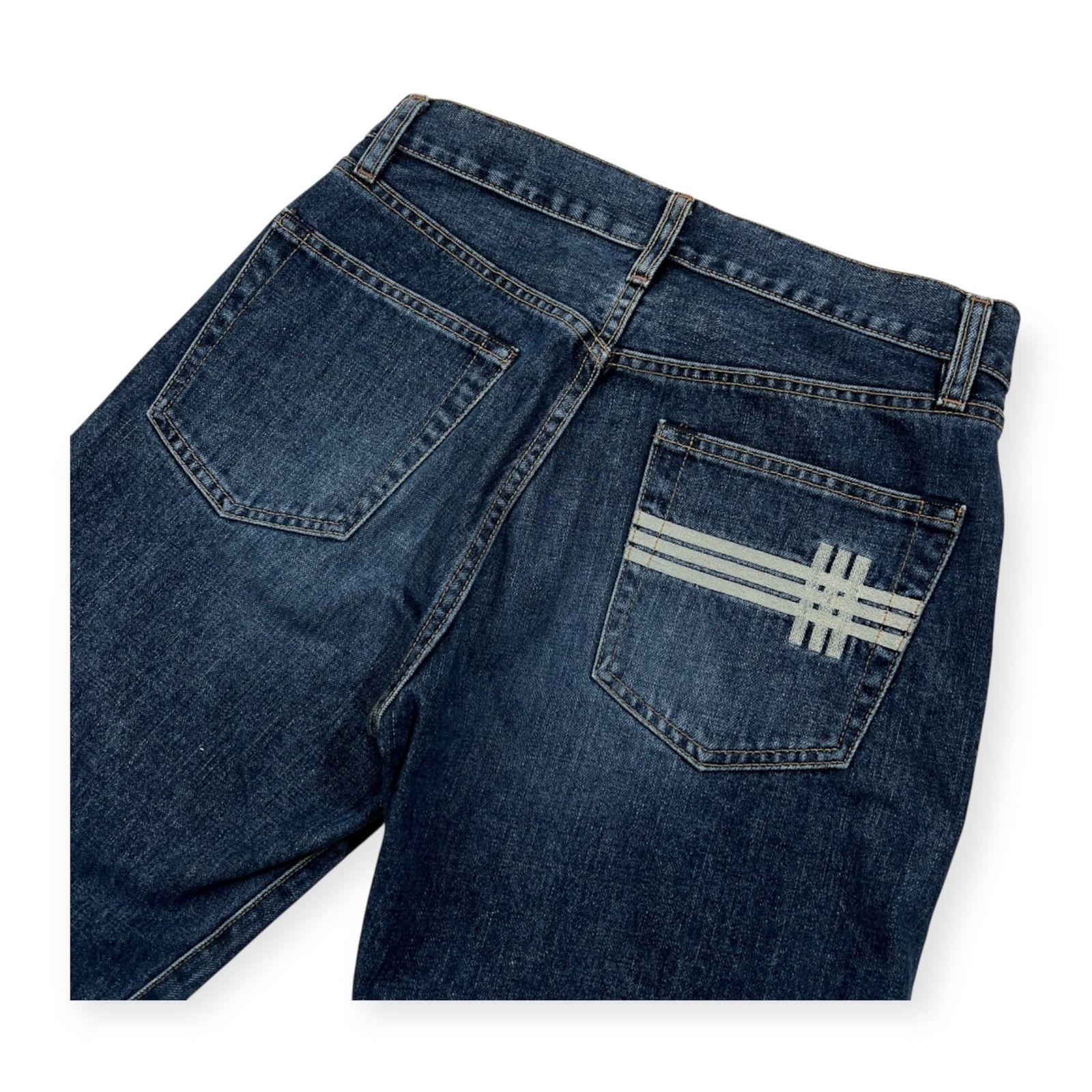 BURBERRY LONDON バーバリー ロンドン バックデザイン デニムパンツ