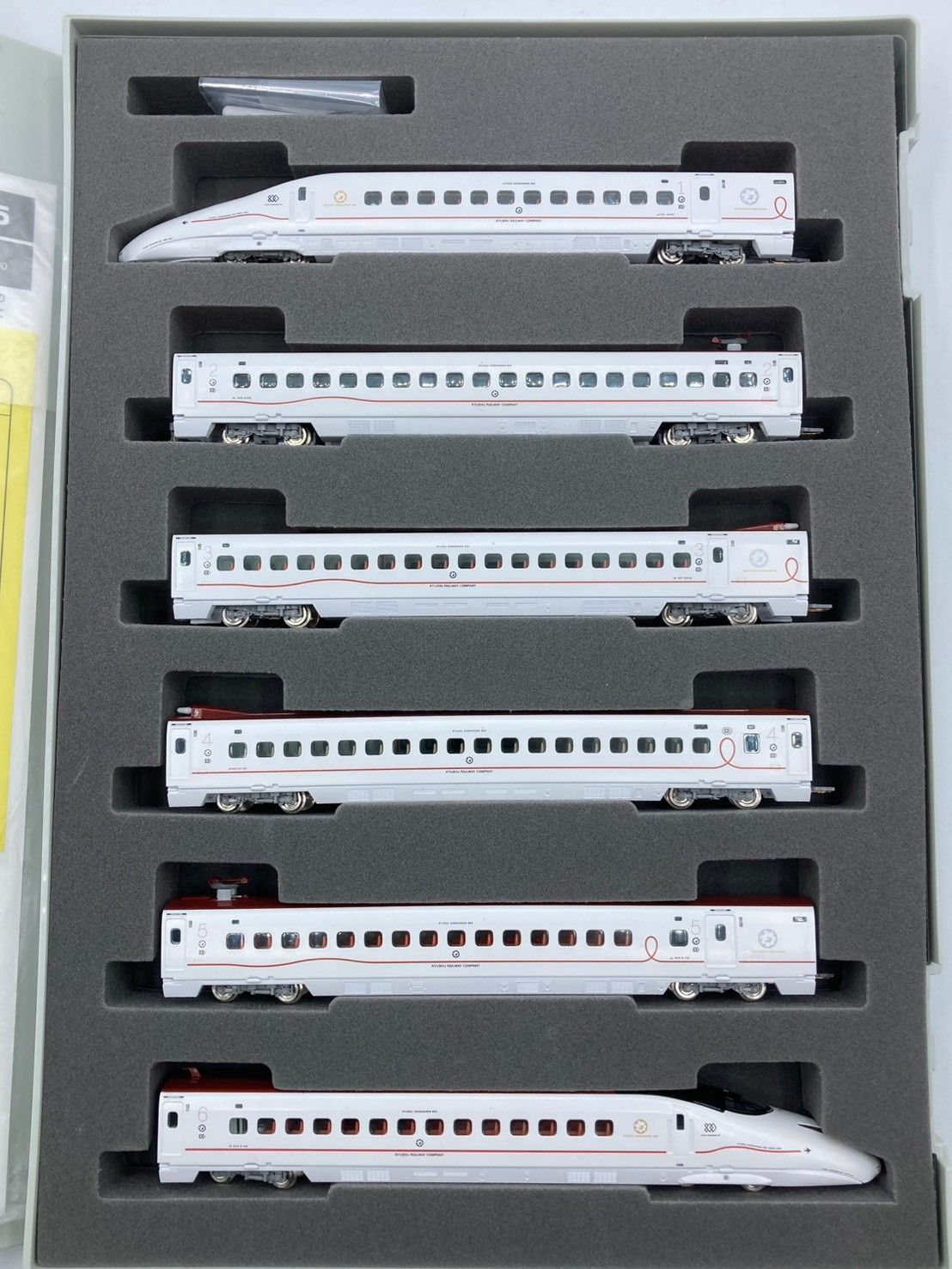 正月値引き　TOMIX 九州新幹線 8002000系 6両セット　98615 TOMIX Nゲージ 九州新幹線800 2000系 セット 98615 鉄道模型 電車