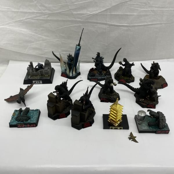 中古】EC)現状品)ゴジラ・ガメラ全集 11種(破損・ﾀﾞﾌﾞﾘｱﾘ)[91] - メルカリ