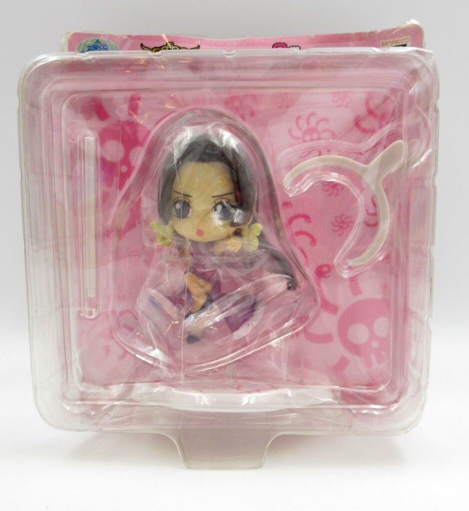 バンプレスト 一番くじ ワンピース きゅんキャラワールド王下七武海 C