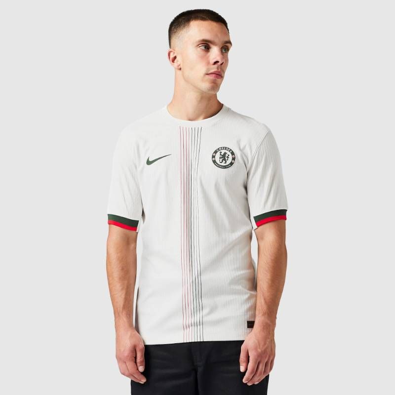 送料無料・匿名配送】Nike サッカー チェルシー 25/26 公式