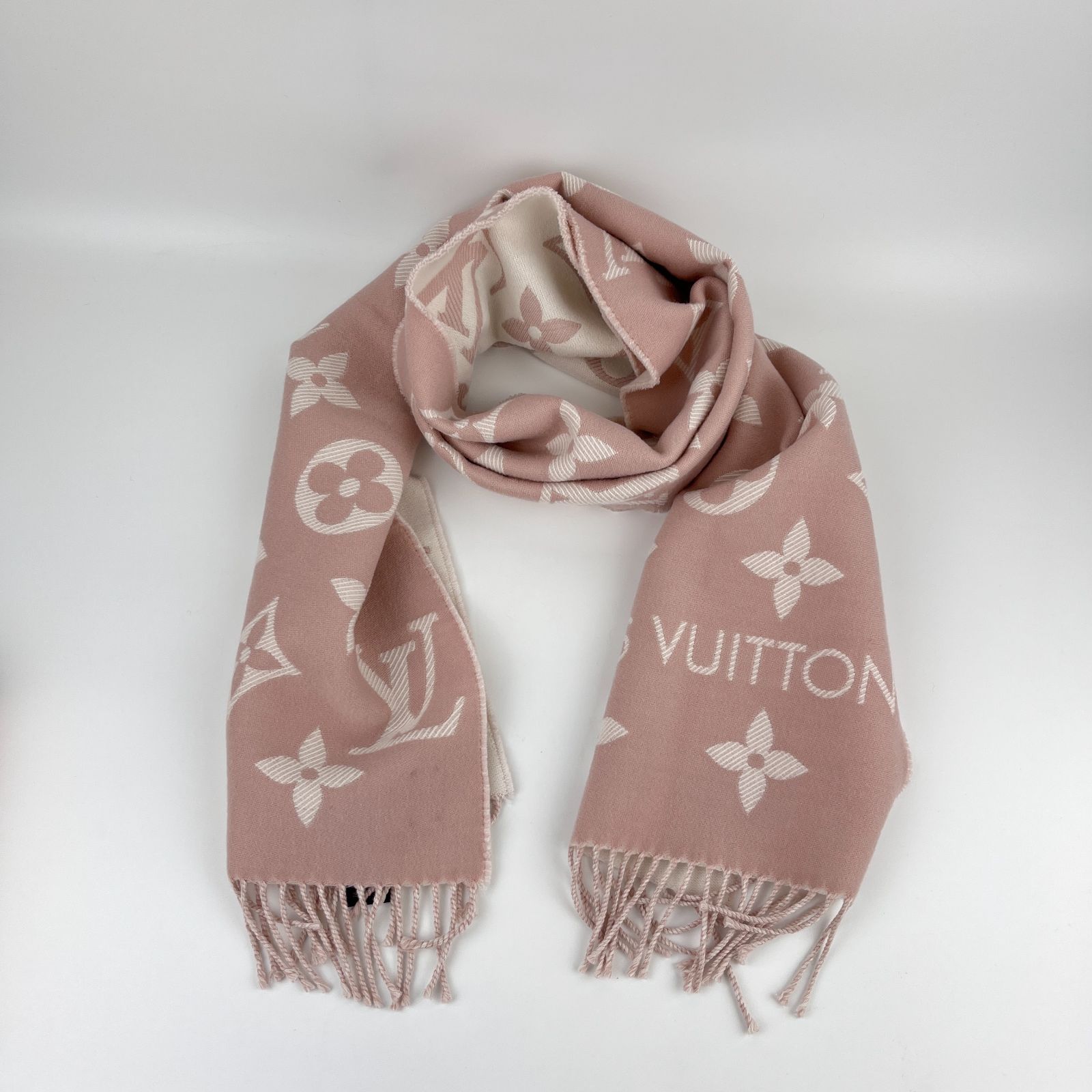 中古】LOUIS VUITTON ルイヴィトン マフラー エセンシャル ウール