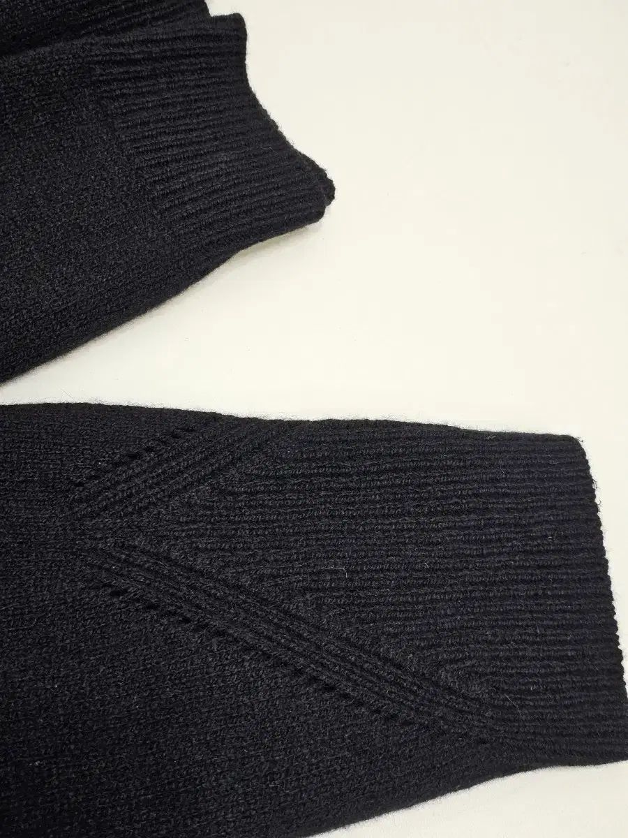 カールラガーフェルド カシミア ニット - メルカリ