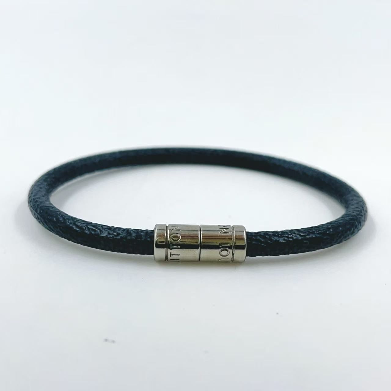 LOUIS VUITTON ブラスレ キープイット ダミエグラフィット PVC