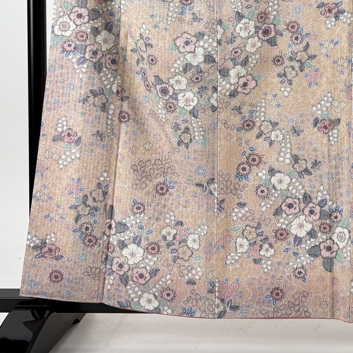 美品】 小紋 身丈160cm 裄丈67.5cm L 袷 さんび 洗える着物 辻が花柄