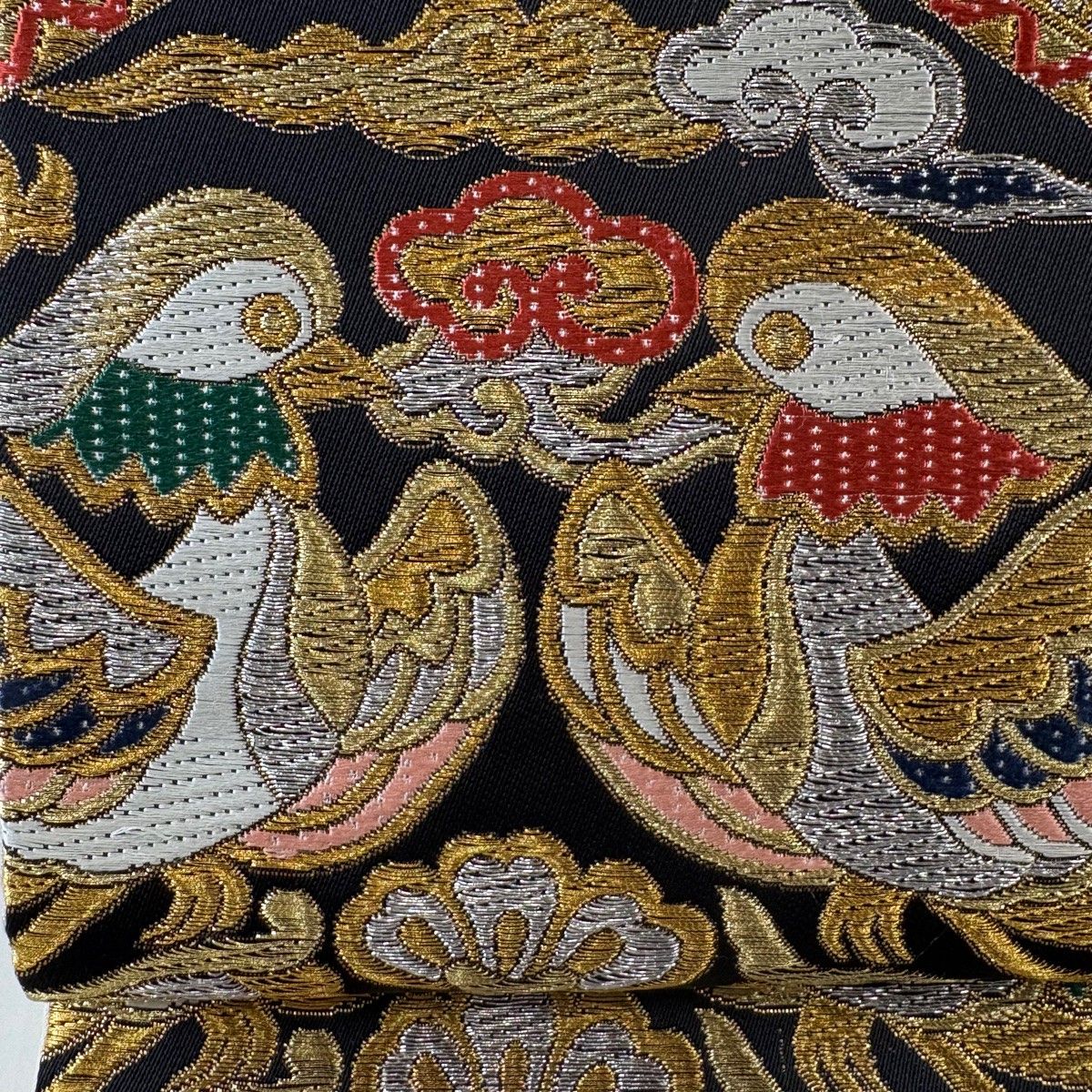 袋帯 秀品 向かい鳥 花唐草 金銀糸 箔 銀色 六通 正絹 【中古】 - メルカリ