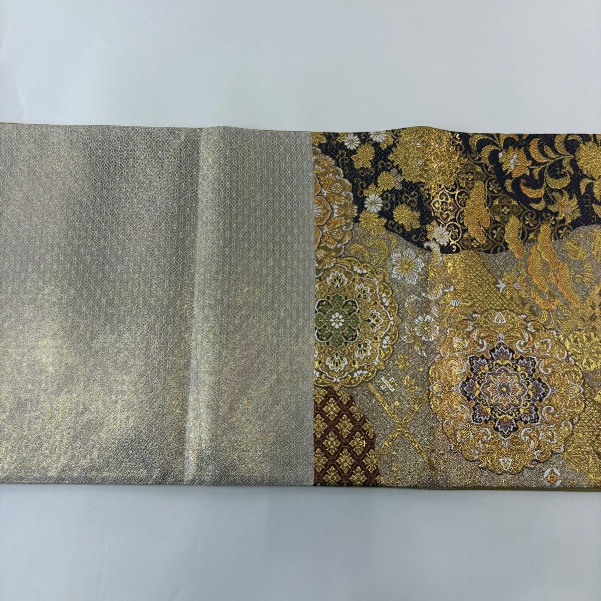 競ナビ】 袋帯 美品 秀品 振袖向き 辻が花柄 金銀糸 箔 赤 六通 正絹