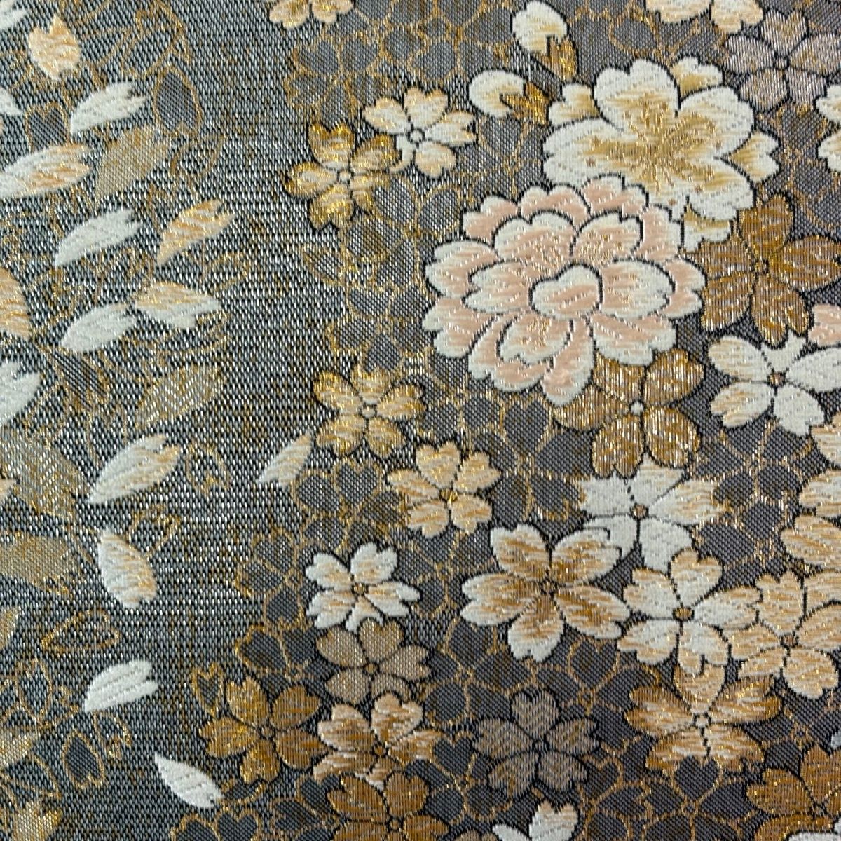 新品未使用美品❣️】さがら刺繍 六通 正絹袋帯 楽天市場】六通柄 袋帯