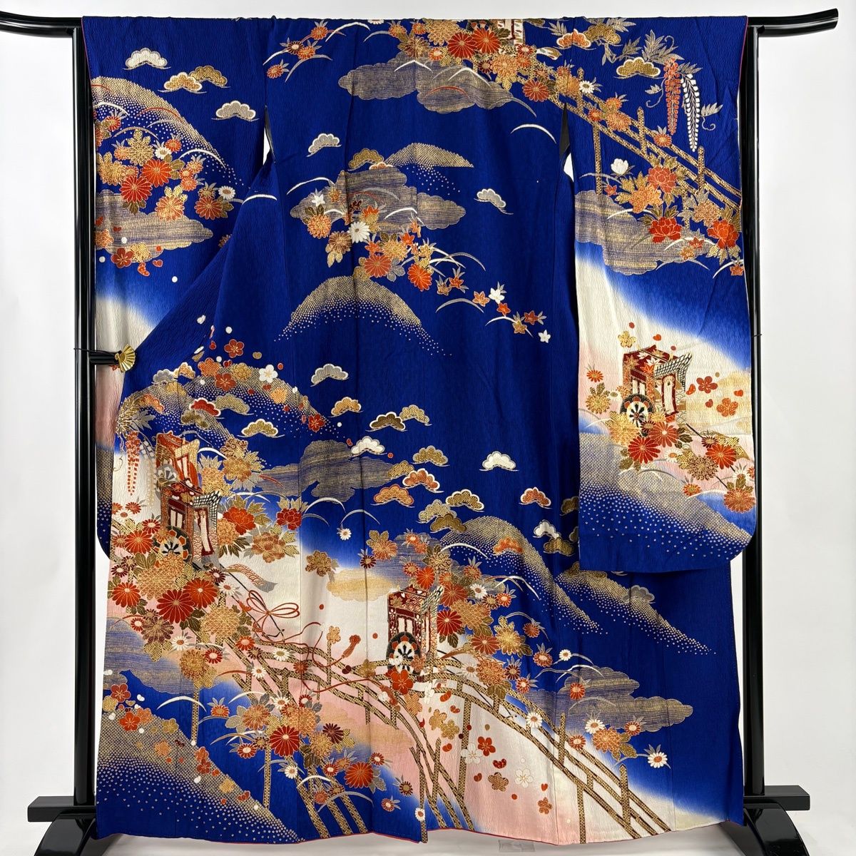 振袖 身丈163.5cm 裄丈64cm M 袷 御所車 菊 金彩 染め分け 青紫 正絹