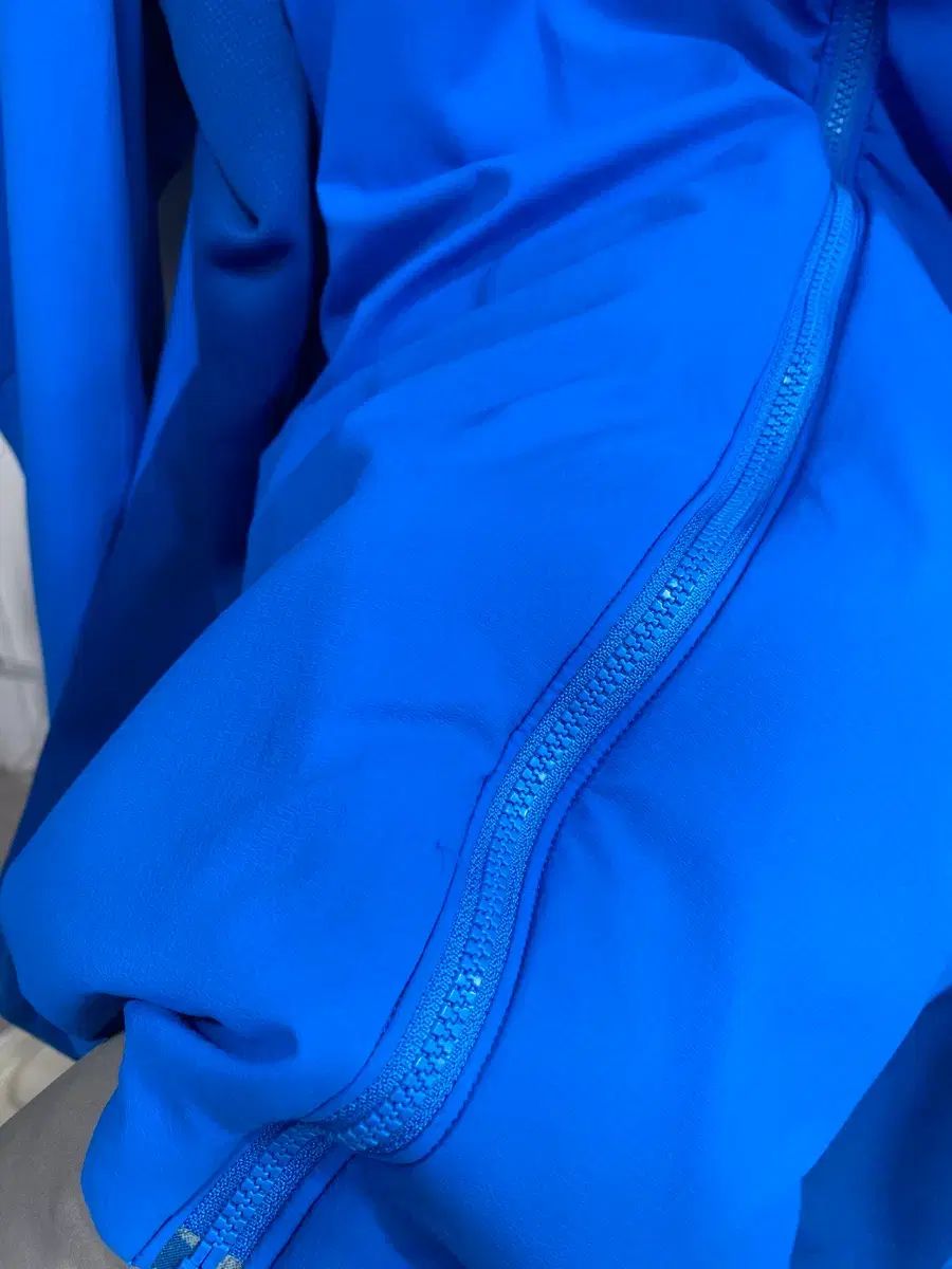 フーディ ジャケット