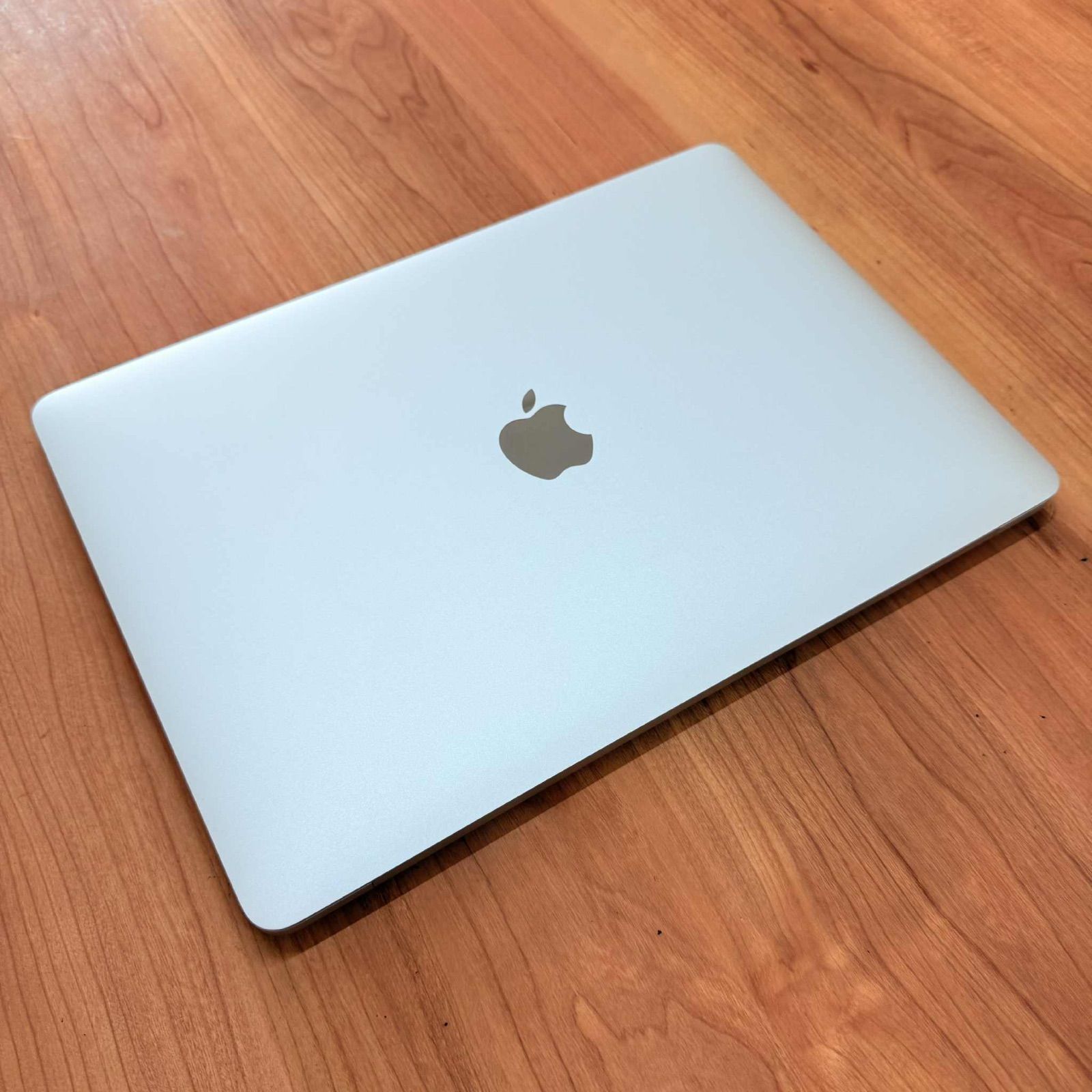 動作確認済み】 MacBook pro 13インチ 2020 アップル Apple corei7
