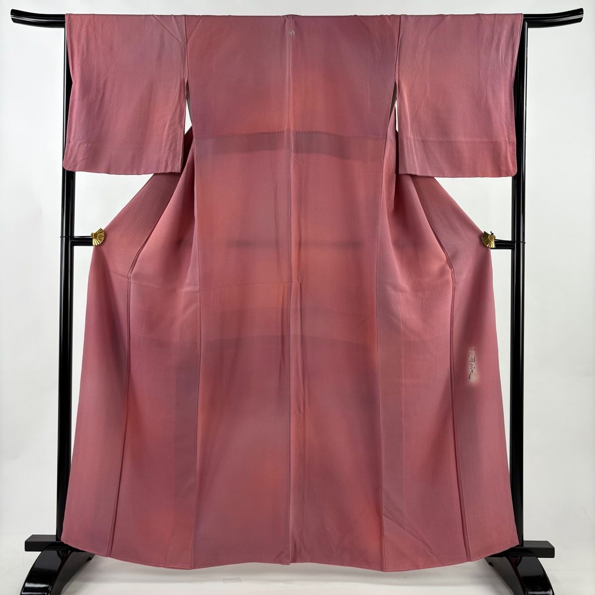 未使用品 小紋 斎藤三才 ぼかし グレー系 身丈160.5cm 袷 正絹 小紋 斉藤三才 紋意匠織 ぼかし染 カジュアル 小紋 茶道着物 御仕立