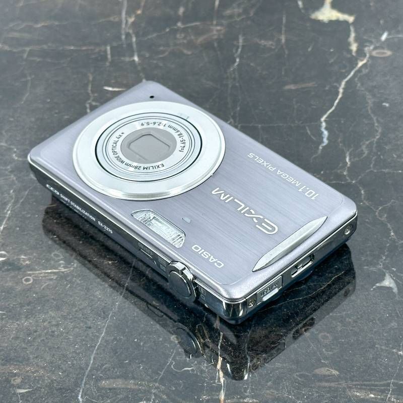 美品】CASIO EXILIM EX-Z270 グレー コンパクトデジタルカメラ 1010万