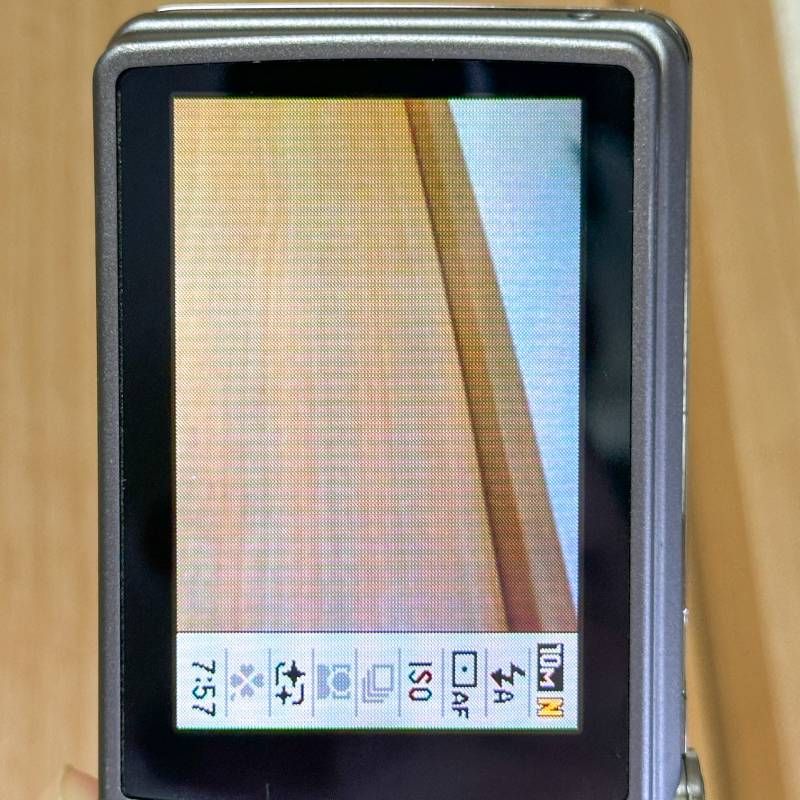 美品】CASIO EXILIM EX-Z270 グレー コンパクトデジタルカメラ 1010万