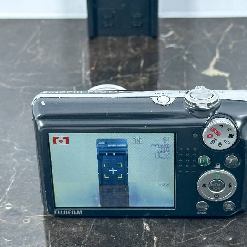 FUJIFILM FinePix F70EXR ブラック コンパクトデジタルカメラ EXR