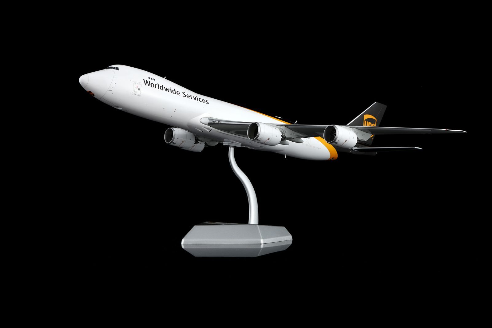 SQwings UPS 747-8F N605UP 1/200 L2187 - メルカリ SQwings UPS 747-8F N605UP 1/200 L2187 - メルカリ