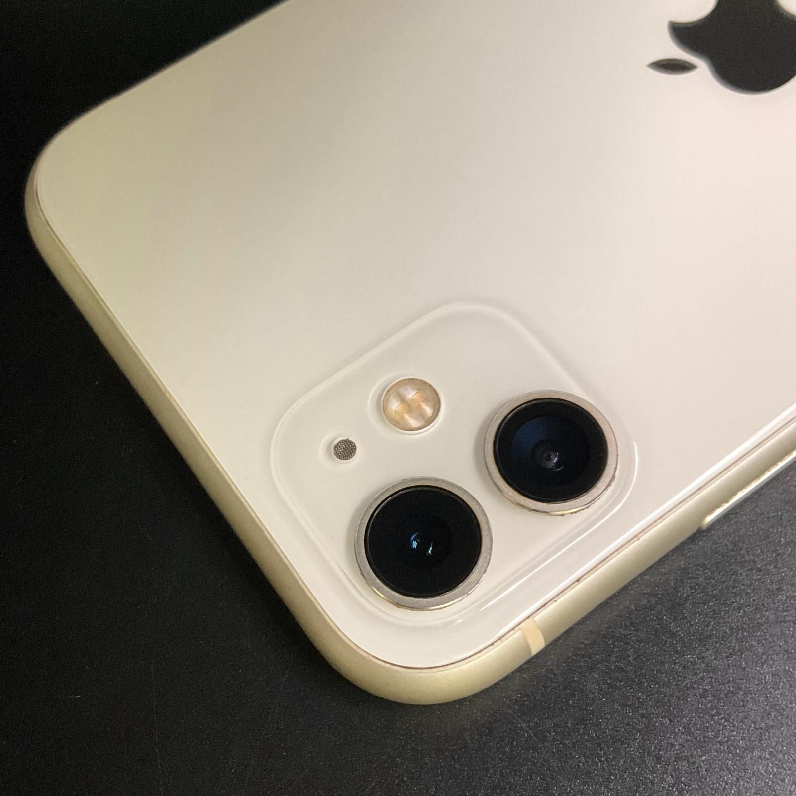 iPhone 11 64GB ホワイト Softbank 白ロム 動作確認済 100%【全額返金