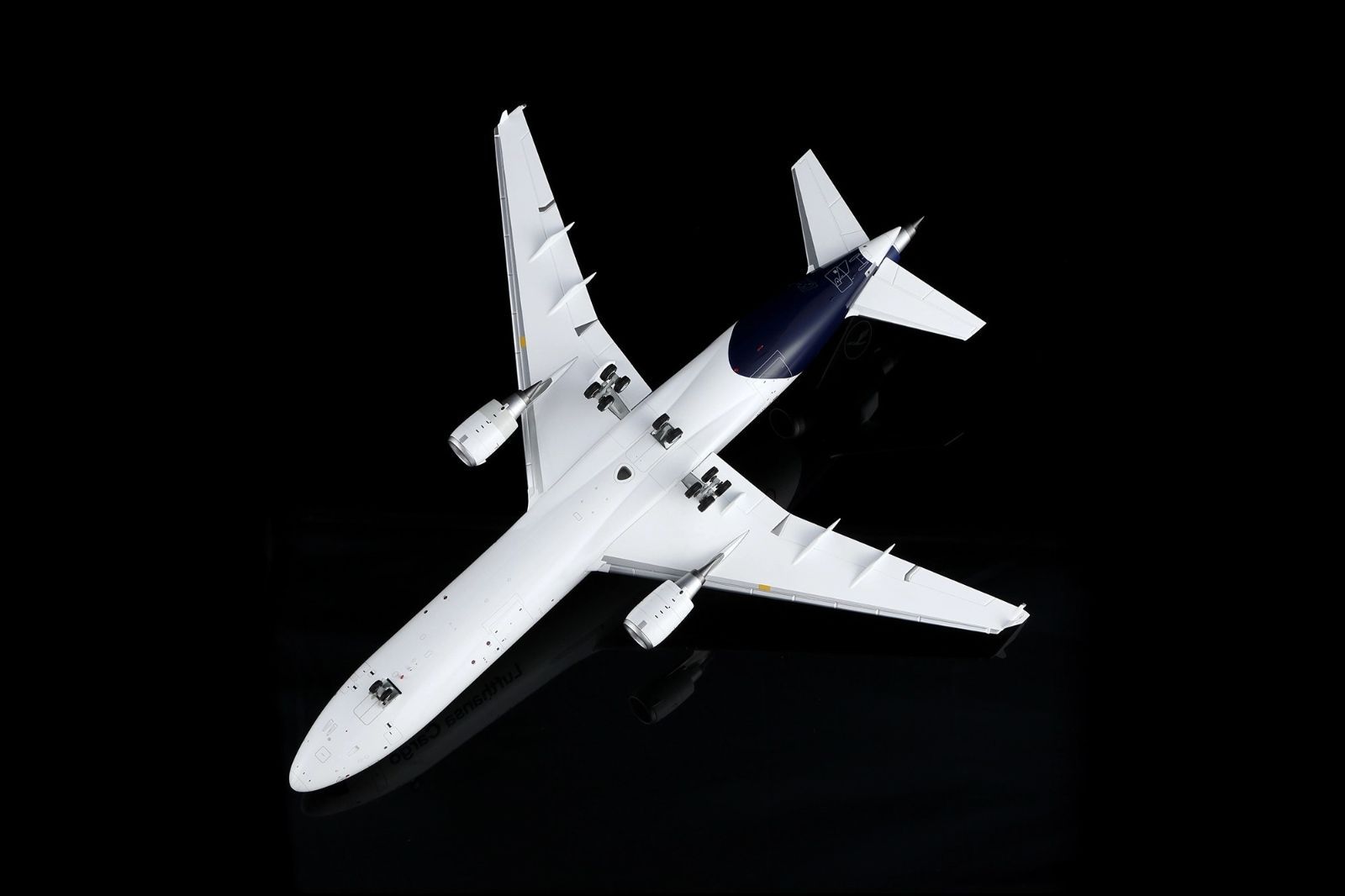 SQwings ルフトハンザカーゴ MD-11F D-ALCC 1/200 L2104 - メルカリ