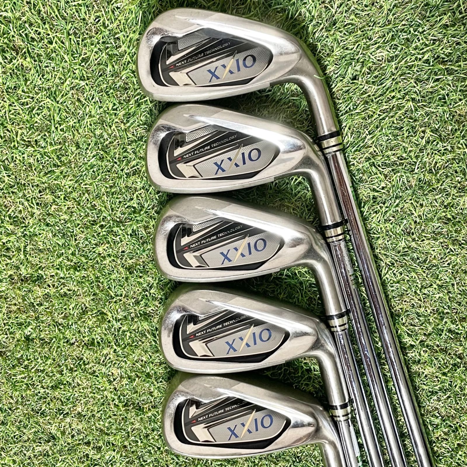 【超豪華9本】ゼクシオ XXIO7 7代目 アイアンセット メンズ R 右 良品 超豪華9本】XXIO7 ゼクシオセブン 7代目 ゼクシオ アイアンセット 9本