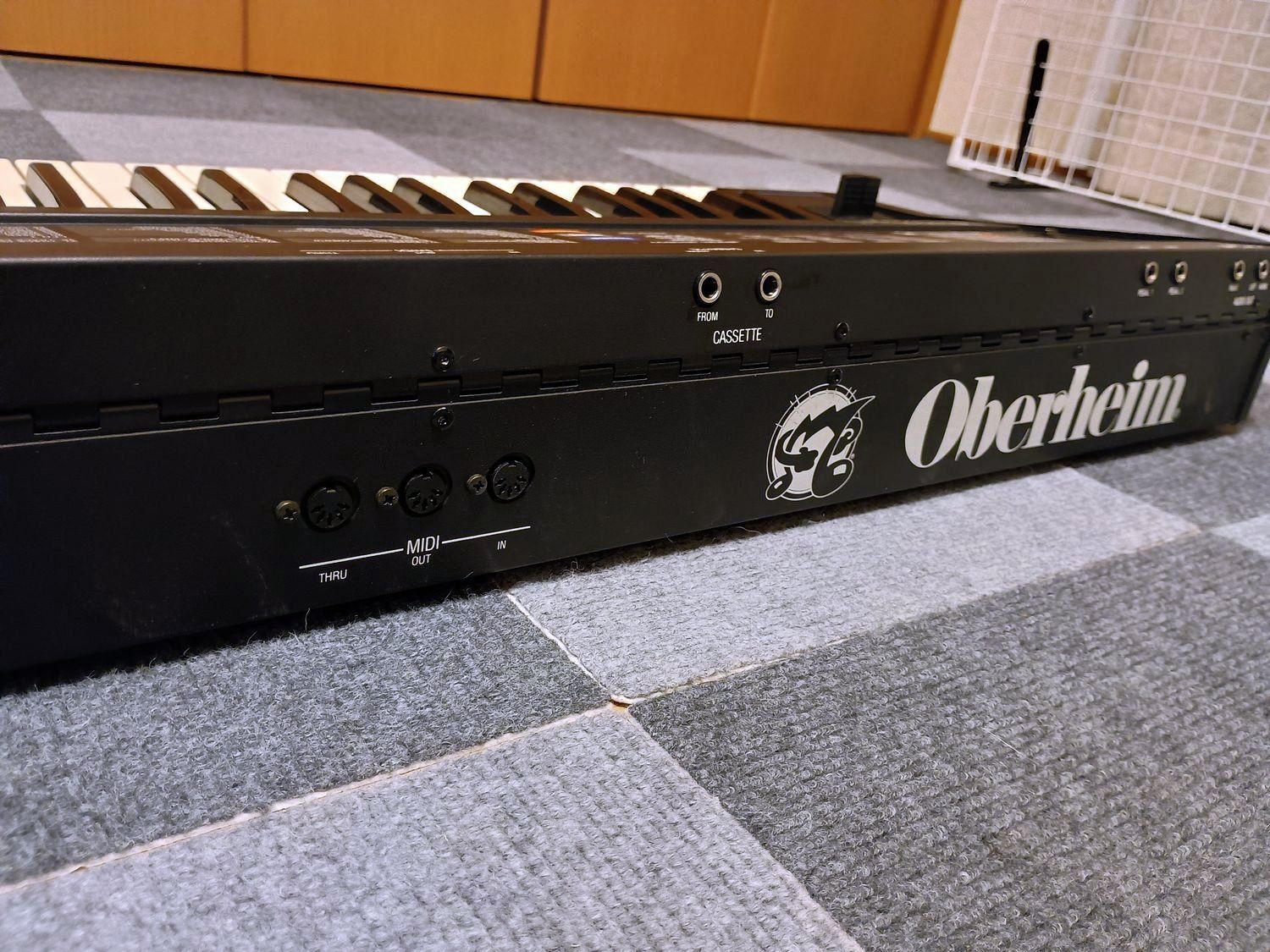 🎹 Oberheim Matrix-6 メモリ保存・MIDI動作確認済 ソフトケース付