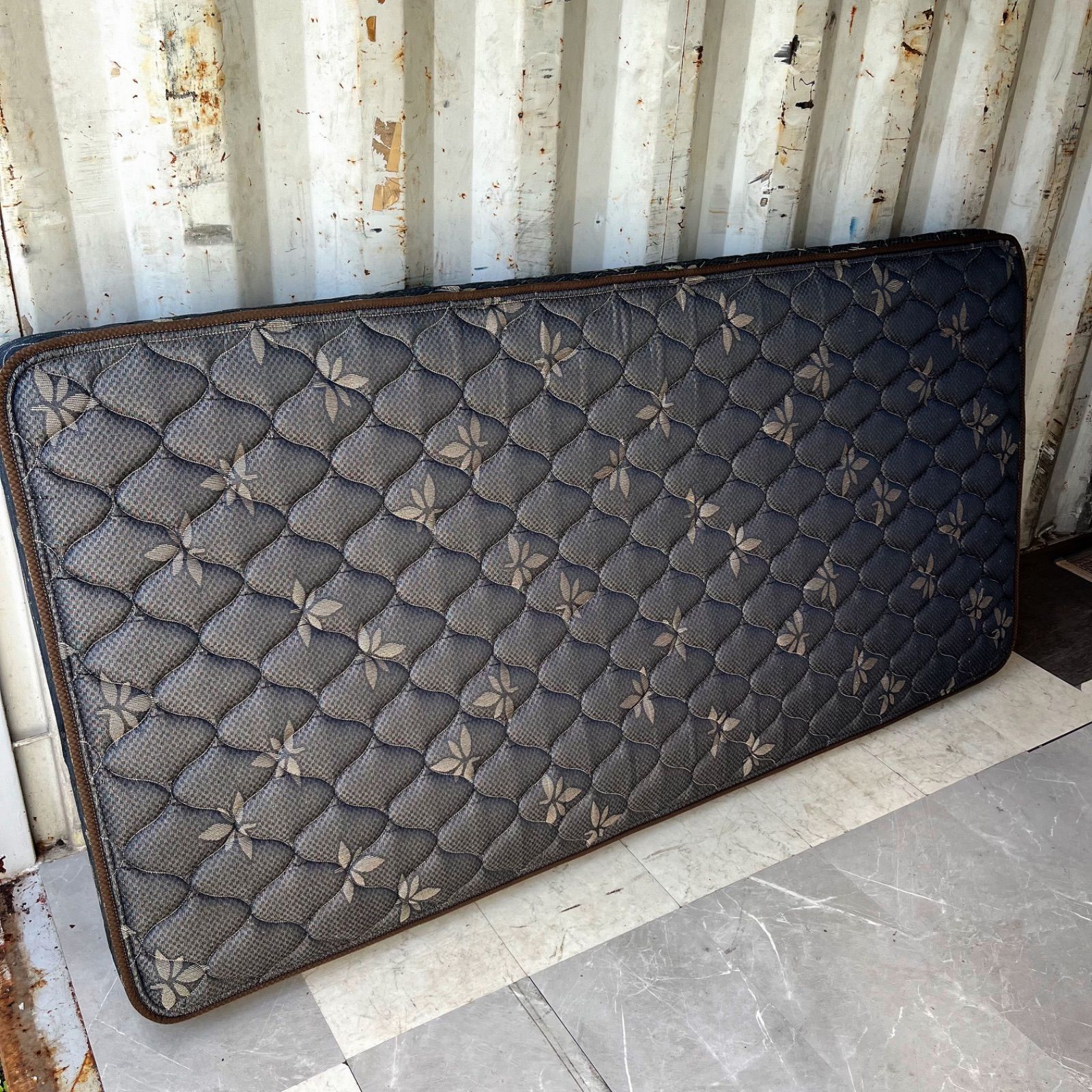 取付無料！サータ 山新 ホテルスタイルDX ポケットコイルシングルマットレス✨ 取付無料！サータ 山新 ホテルスタイルDX ポケットコイルシングル