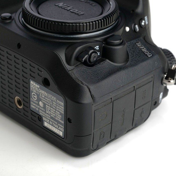 中古】(ニコン) Nikon D7200 ボディ - メルカリ