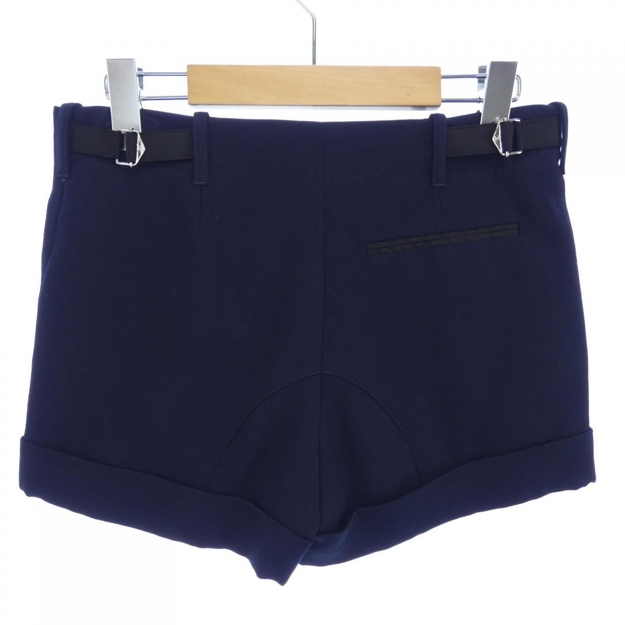 ルイヴィトン LOUIS VUITTON F2PA25W77 ショートパンツ - メルカリ 