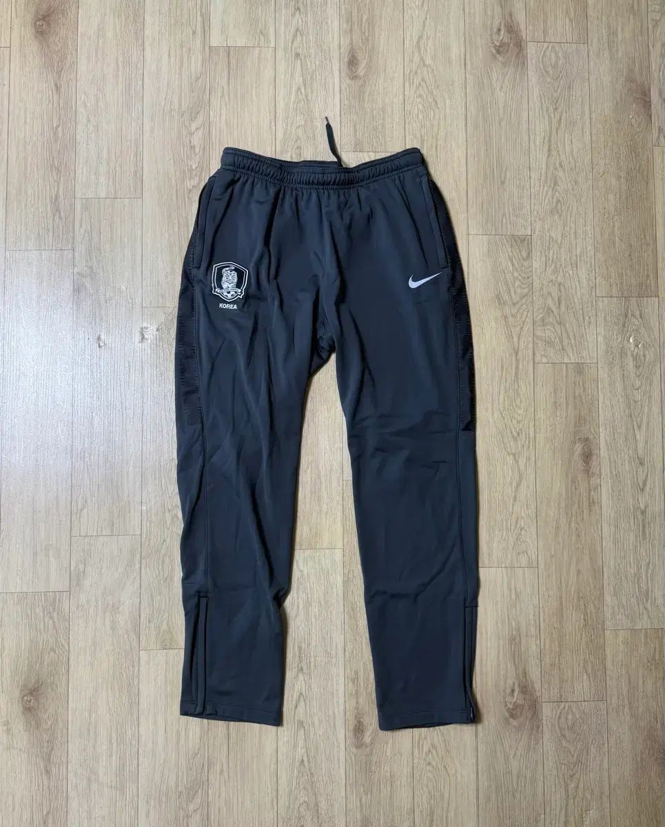 希少 パチンコ・パチスロ ミリオンゴッド GOD /特大 旗 看板/防炎