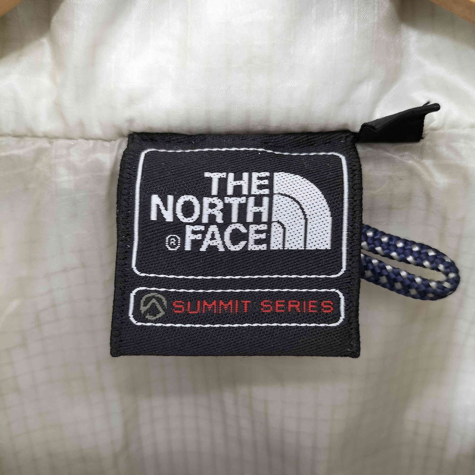 ザノースフェイス THE NORTH FACE RED POINT LIGHT JACKET レッド 