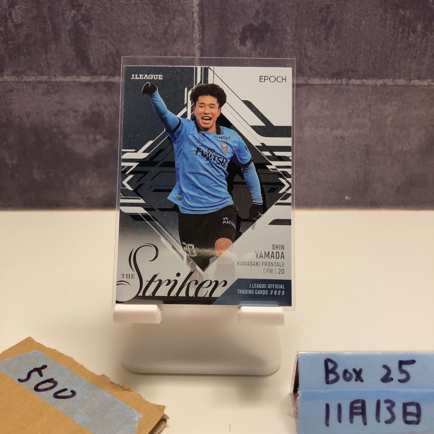 2025 EPOCH 山田新 川崎フロンターレ Jリーグ The Striker カード