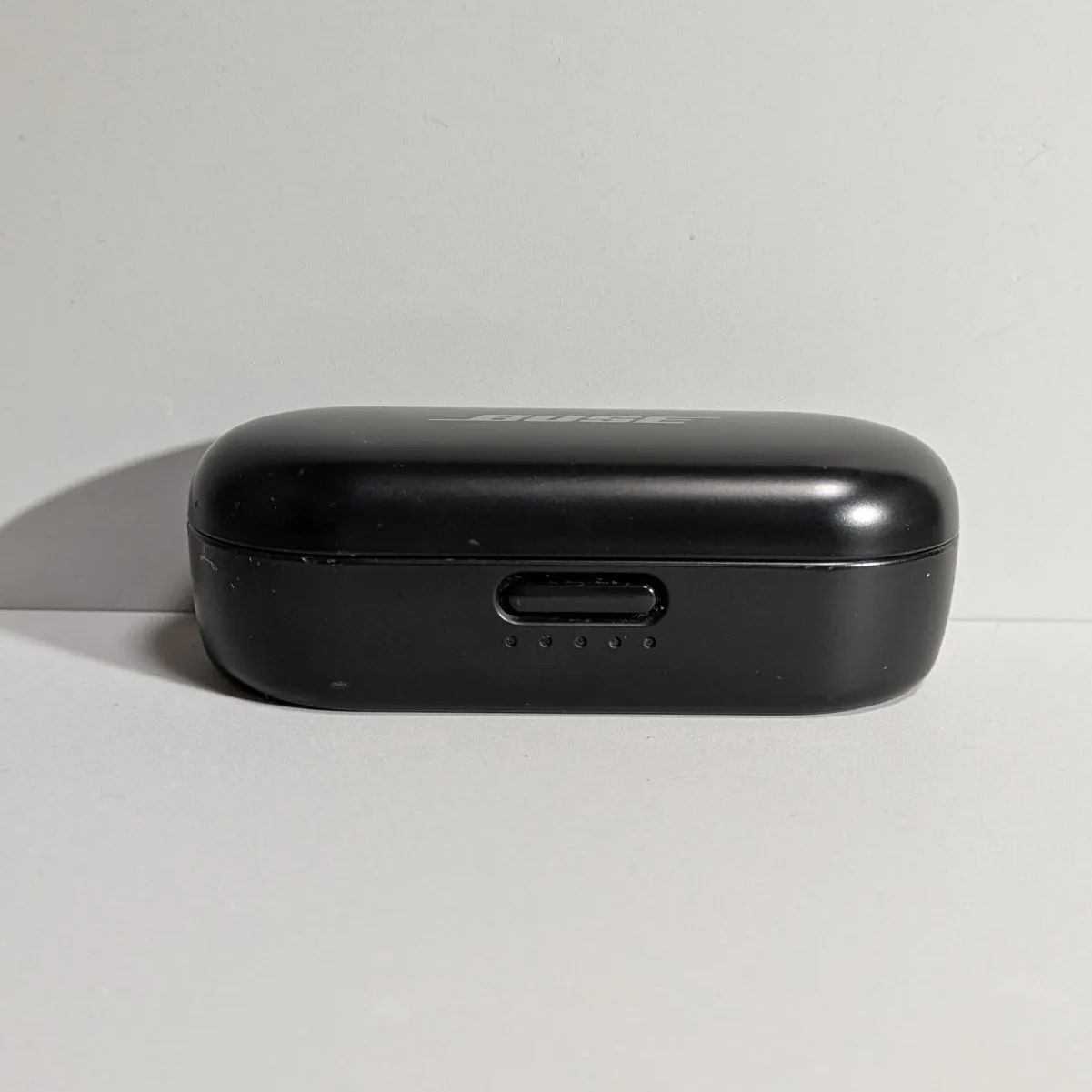 Bose Sport Earbuds 427929 充電ケースのみ ブラック 完全ワイヤレス