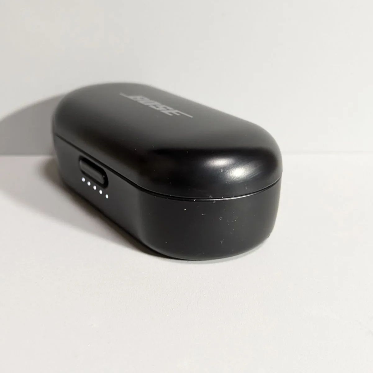 Bose Sport Earbuds 427929 充電ケースのみ ブラック 完全ワイヤレス