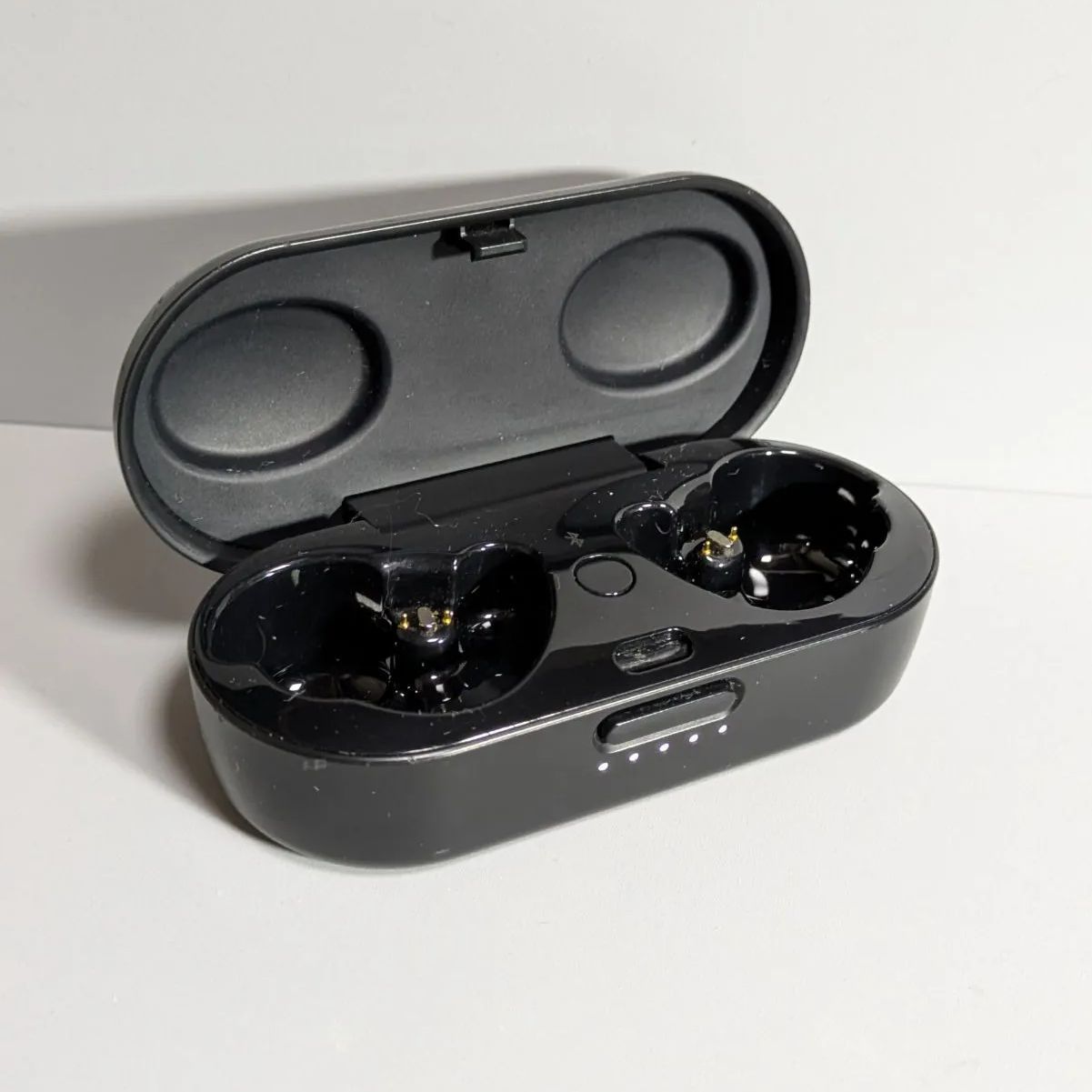 Bose Sport Earbuds 427929 充電ケースのみ ブラック 完全ワイヤレス