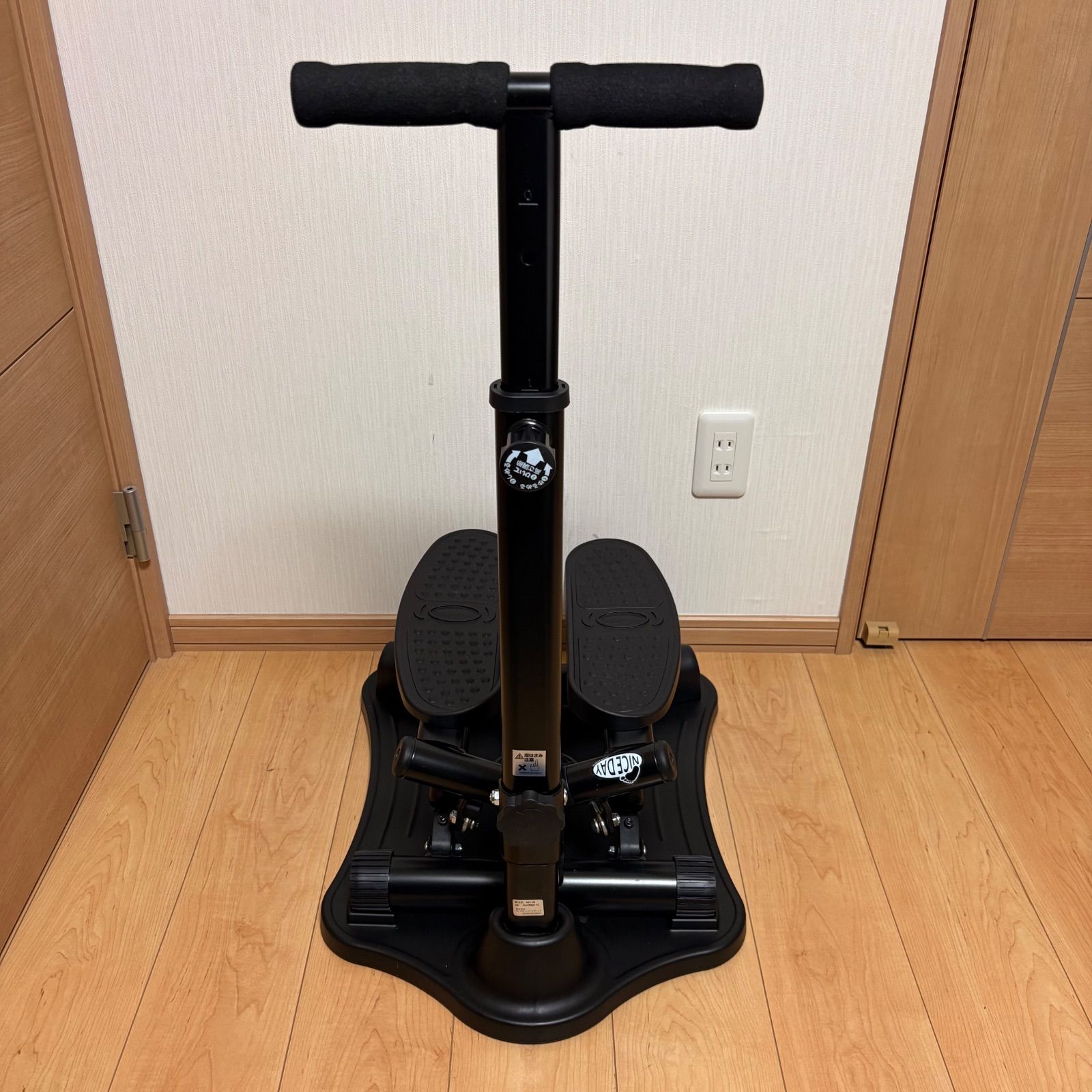 NICE DAY ナイスデイ ステッパー ハンドル付き　ブラック 黒 ナイスデイ NICE DAY 健康ステッパー 専用ハンドル付 ブラック 黒