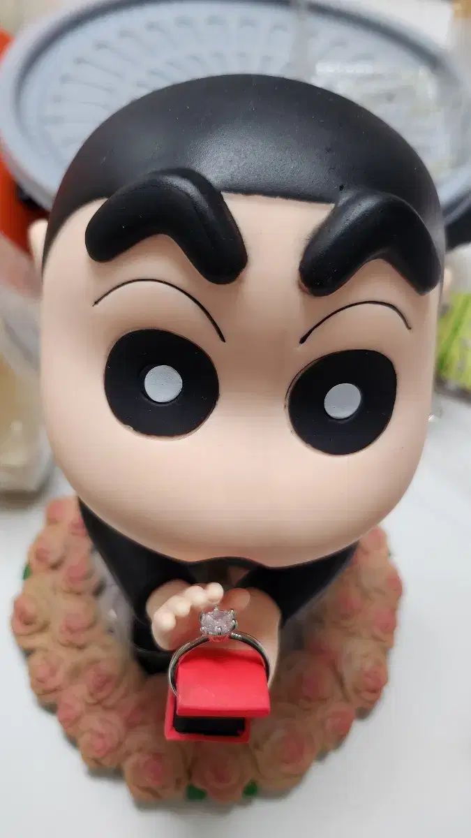 クレヨンしんちゃん プロポーズ フィギュア