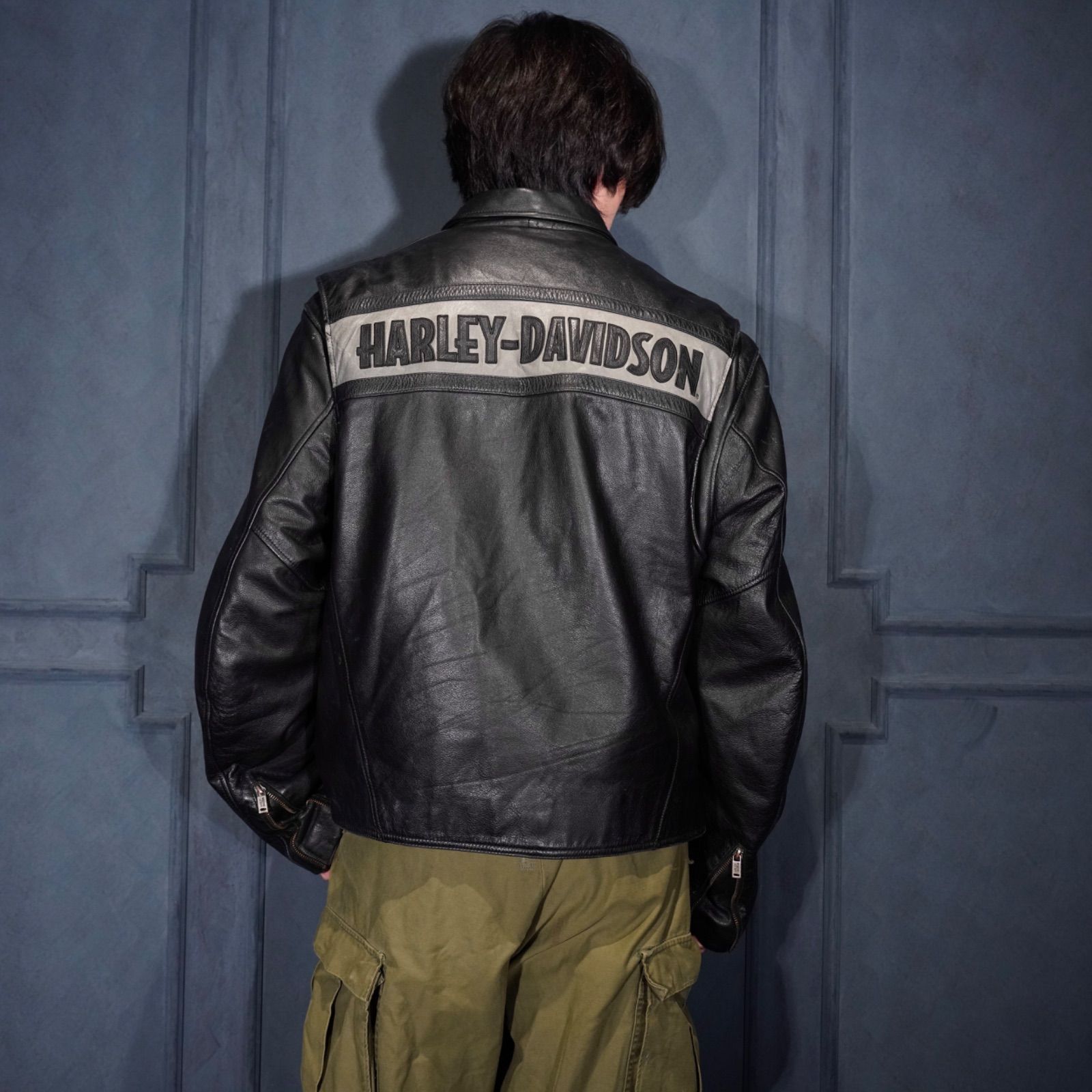 USA VINTAGE HARLEY DAVIDSON EMBREM DESIGN RACING LEATHER ZIP UP 