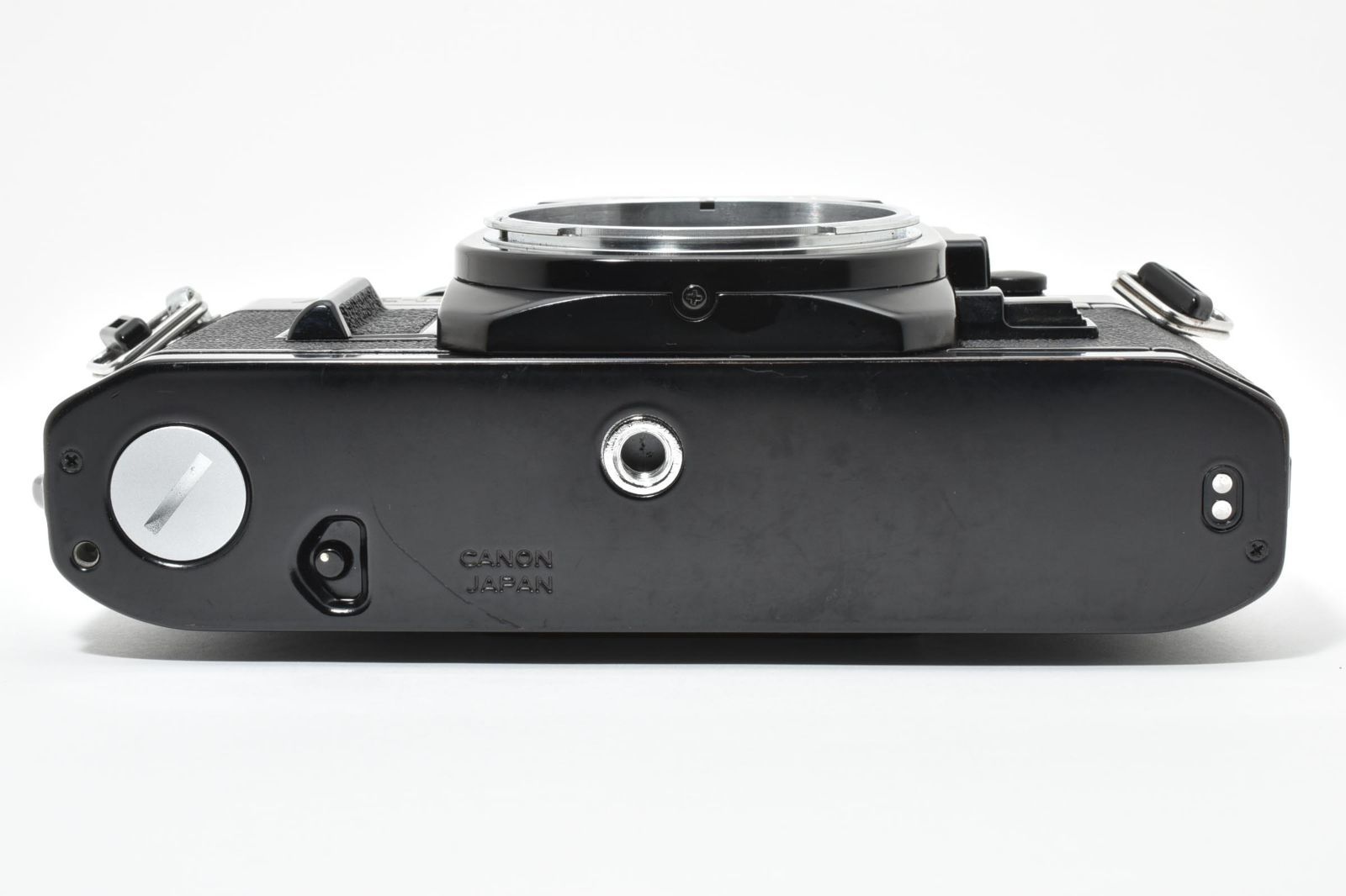 5796 【良品】 Canon Ae-1 Black Slr Film Camera モルト交換済 動作