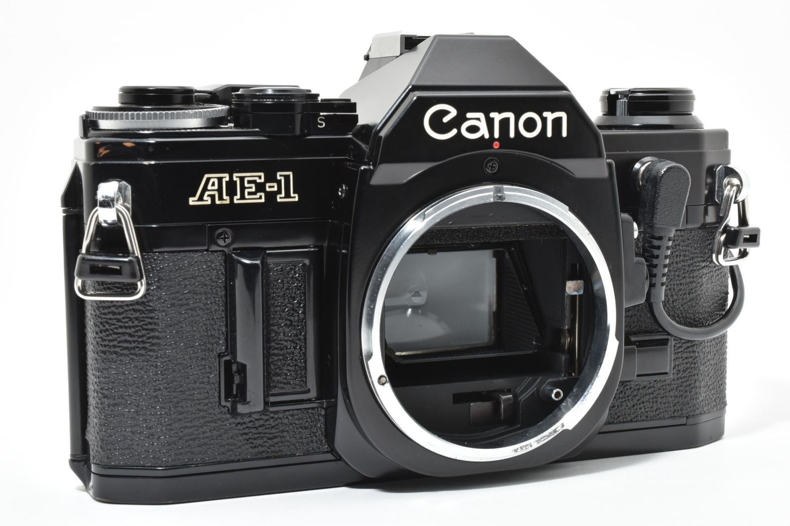 5797 【良品】 Canon Ae-1 Black Slr Film Camera モルト交換済 動作