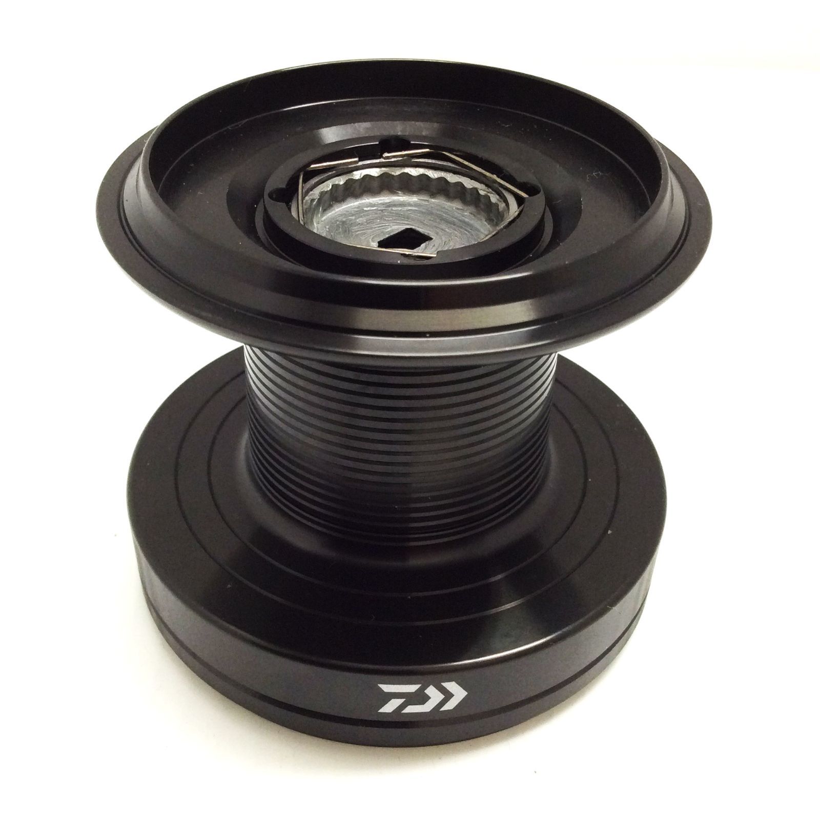 1）【中古品】☆美品☆ ダイワ パワーサーフQD 6000（059383）スプール