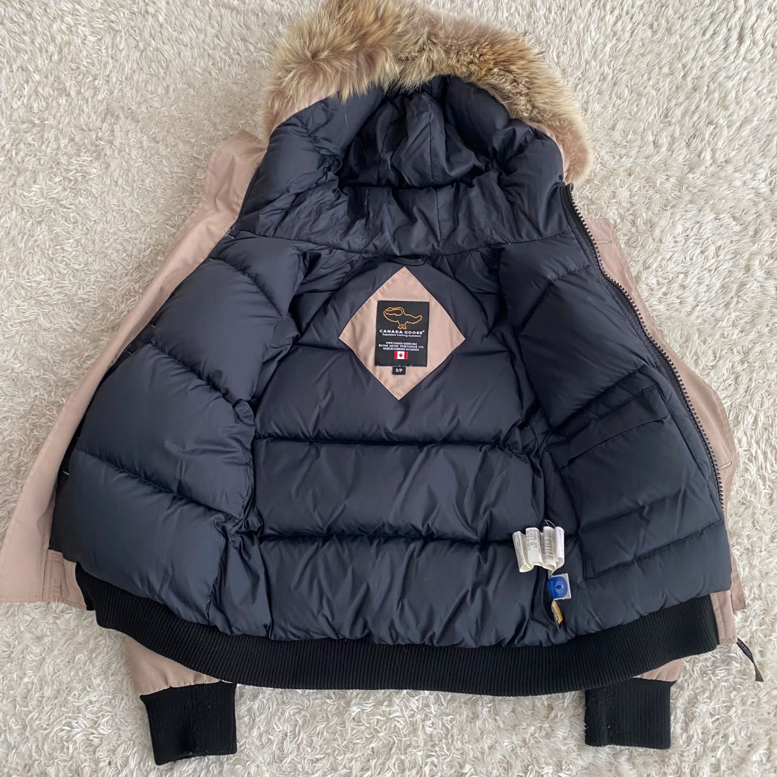 CANADA GOOSE カナダグース チリワックボンバー ダウンジャケット