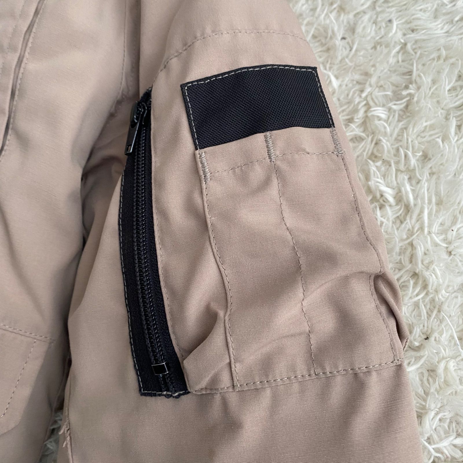 CANADA GOOSE カナダグース チリワックボンバー ダウンジャケット