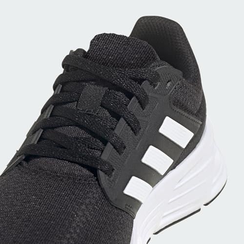 ランニングシューズ