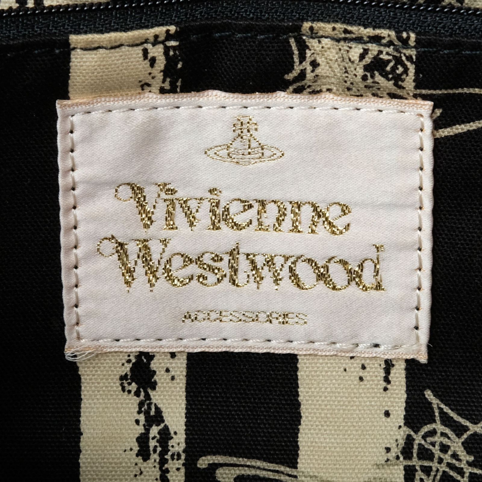 美品 Vivienne Westwood ヴィヴィアンウエストウッド アコード
