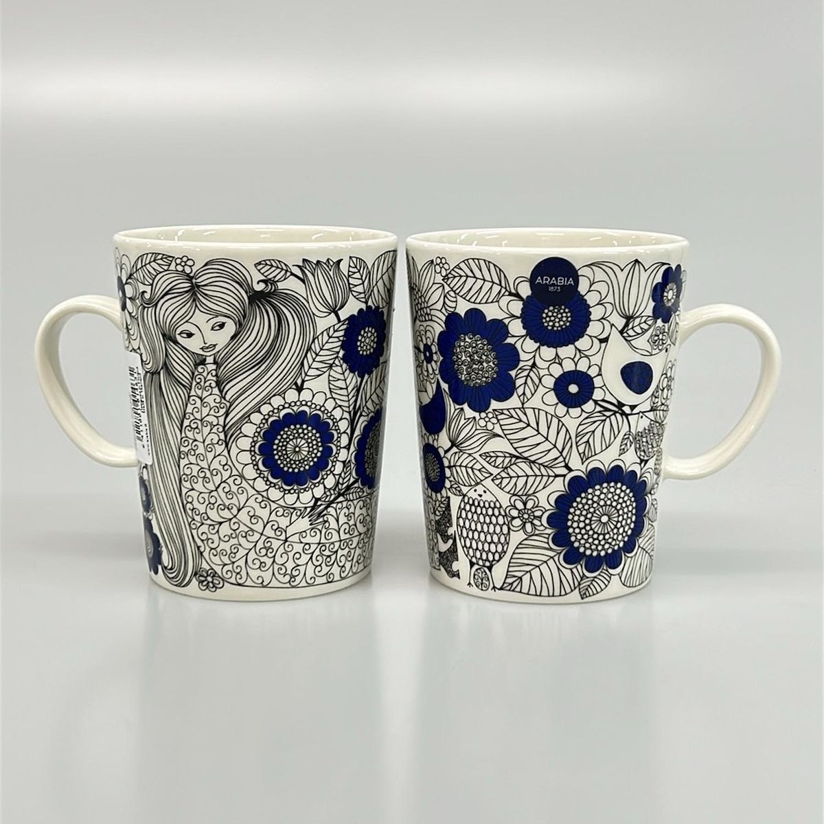 ARABIA(アラビア) マグカップ新品同様 ブルー×白×黒 マグカップセット