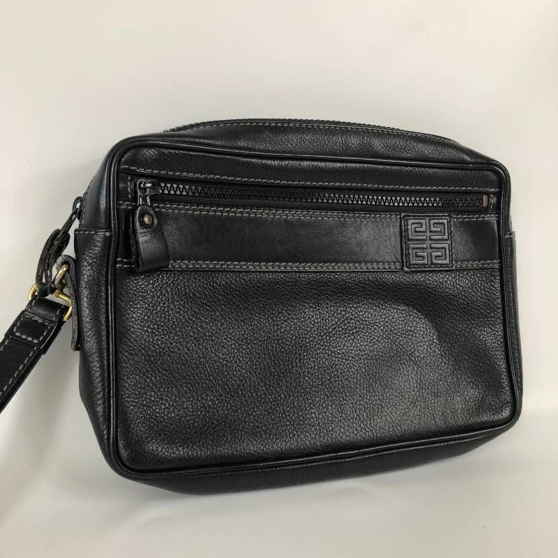 美品 ジバンシー 4Gロゴ セカンドバッグ レザー ブラック - メルカリ